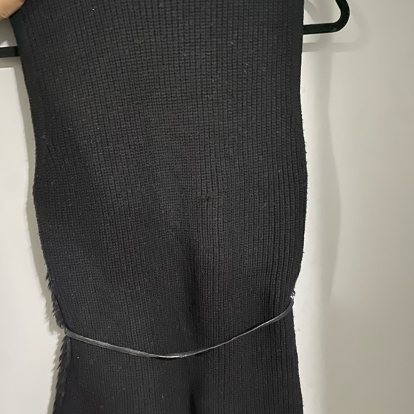 Faux fur vest - Picture 4 of 4